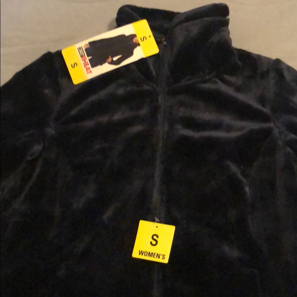 COPY - 32 degree heat brand sweater